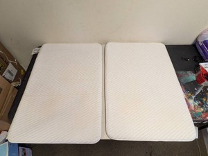 (2) MEMORY FOAM BATH MAT WHITE