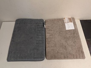 (2) NEW MEMORY FOAM BATH MAT TANGRAY