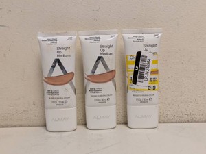 (3) NEW STRAIGHT UP MEDIUM SPF15