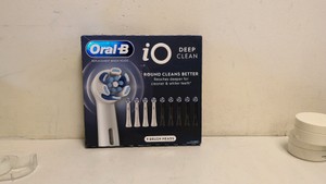 NEW ORAL-B IO DEEP CLEAN REPLACEMENT BRUSH HEADS 9 CT