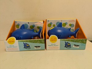 (2) NEW SUN SQUAD SHARK BUBBLE MAKER