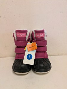 NEW CAT & JACK KIDS BOOTS SIZE 7 PINK