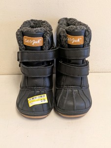 CAT & JACK TODDLER BOOTS SIZE 7 BLACK