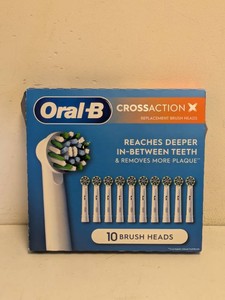 NEW ORAL B CROSSACTION REPLACEMENT BRUSH HEADS 10PK