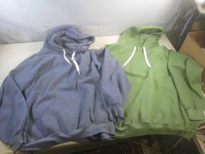 (BS) 2 Hill Pullover Hoodies Size XL