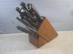 (G-1) Wusthof Trident Kitchen Knives in Wood Block Germany