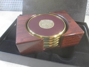 (EC1) Zep Presidents Club Leather and Brass Coaster Set with Dark Wood Grain Holder in Box