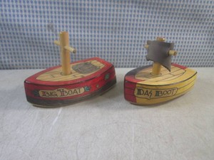 (EW3) 2 Wood Worlds Greatest Bath Boats