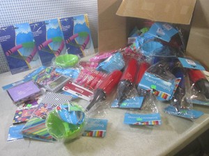 (A-1) Assortment of New Overstock Shelf Pulls