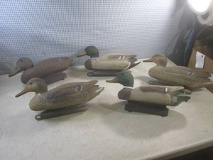 (EW3) 5 Vintage Plastic Duck Decoys