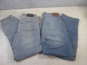 (CS) 2 Pair of New with Tags Levis Jeans Boys Size 14