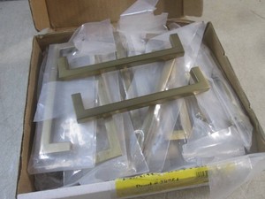 (CSB) 30 Brushed Brass DrawerCabinet Pulls 5 12 (5 Center to Center)