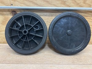 $28 Roll-Tech Heavy Duty 10 Threaded Wheels $28
