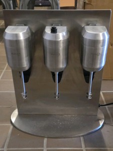AvaMix ADM3 Freestanding Triple Spindle Drink Mixer  Milkshake Machine (1200W)