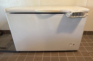 Freezer does not work issue unknown (it does power on)