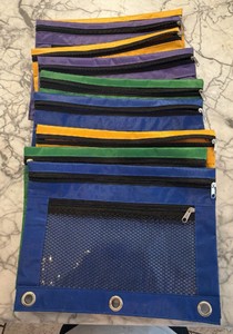 10 zipper pouches