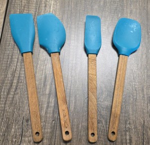 4-12-in multi-purpose spatulas