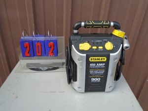 Stanley 450 amp jump pack. Consignor states it works good. As shown.