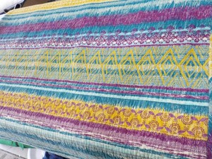 King Size Quilt, 2 Shams and 2 Pillows