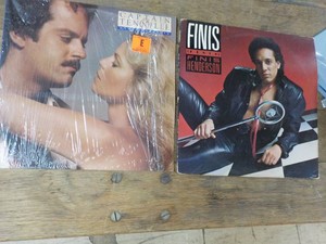 2 Records