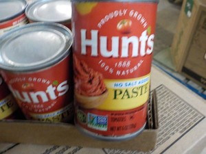 Case of 24 Hunts 6 oz No Salt Added Tomato Paste