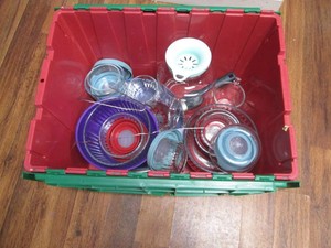 Latching tote filled with super clean Anchor Hocking glassware