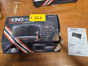 King Bluetooth Speaker light...