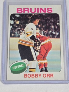 Bobby Orr 1975 Topps #100 - Boston Bruins Vintage Hockey Card
