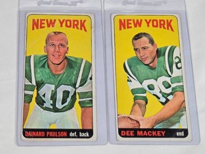 Lot of 2 Topps 1965 Football Cards Featuring Dainard Paulson and Dee Mackey - New York Jets Vintage Football Cards