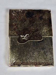 Unopened Pack of 1995 Fleer Flair Baseball Cards