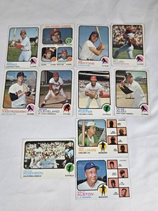 Lot of 11 Vintage 1973 Baseball Cards Featuring Tony Perez, Carl Yastrzemski, and Frank Robinson