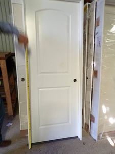 Door 32