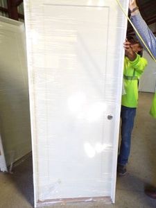 Door 32