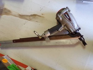 Paslode Nail Gun W Extended Mag