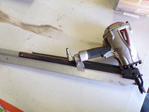 Paslode Nail Gun W Extended Mag