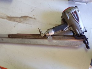 Paslode Nail Gun W Extended Mag