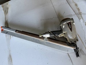 Paslode Nail Gun W Extended Mag