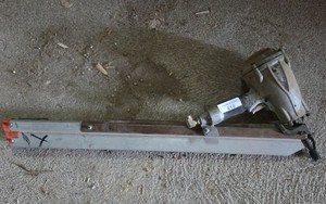 Paslode Nail Gun W Extended Mag