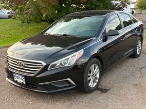 2016 Hyundai Sonata SE  No Reserve