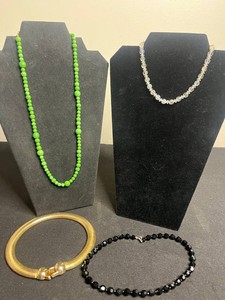 VTG Costume Jewelry - 3 Beaded Necklaces & Gold-Tone Choker Mixed Lot