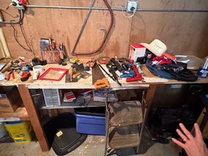 Contents of work bench