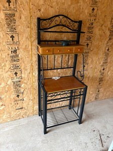 Bakers rack