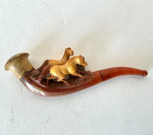 Small Antique Double Horse Motif Meerschaum Pipe
