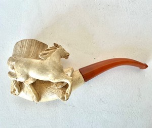 Antique Galloping Horse Motif Meerschaum Pipe