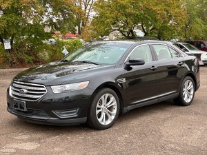 2013 FORD TAURUS SEL 110k Miles  1 Owner (NO RESERVE)