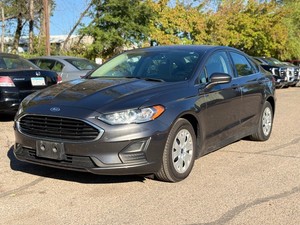 2020 FORD FUSION S 95k Miles  1 Owner (NO RESERVE)