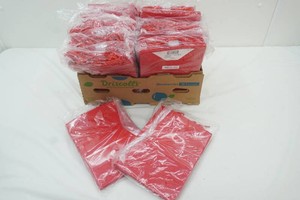160 NIP plain red Hallmark gift bags 9 x 7 x 4 20 packs of 8 bags each