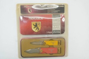 NIP Monarch 2 pack Shotgun Shell Knife Combo