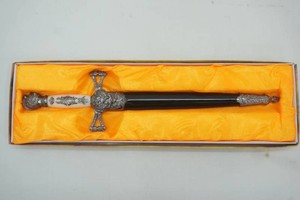Liberty dagger, 9 blade, Medieval