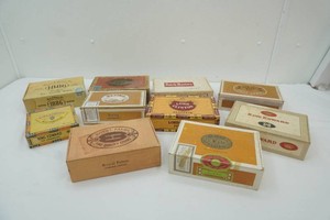 vintage cigar boxes King Edwards, Lord Clinton, Dutch Masters, Saml Davis and others